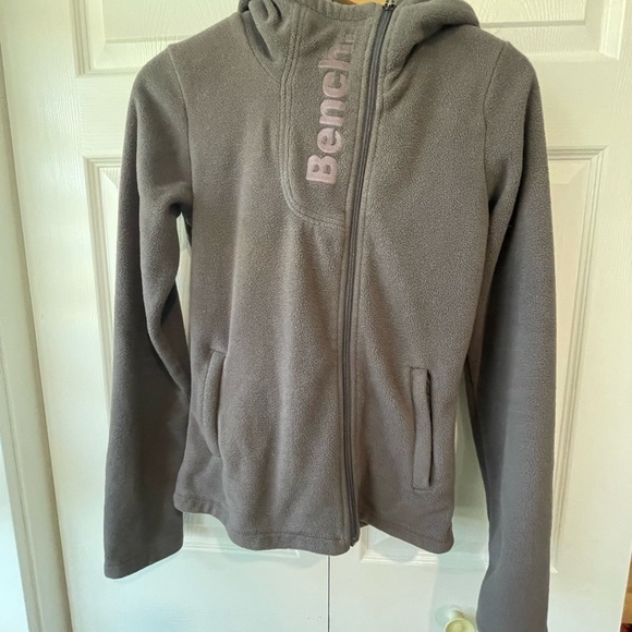 Bench woman’s lavender Fleece Hoodie size medium - Picture 1 of 9